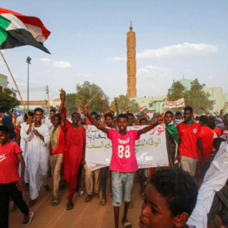 سوسيولوجيا المؤسسة القبيلية محنة الهامش والمركز وأزمة التخطيط التنموي في السودان