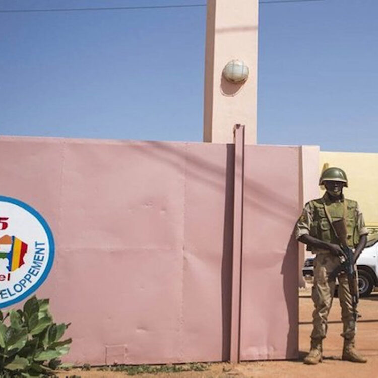 تداعيات انسحاب بوركينافاسو والنيجر من مجموعة دول الساحل