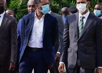 قيامة وطن.. شعارات براقة وحرب إعلامية غير مسبوقة في السودان