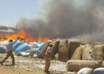 حريق بمحلج ربك تسبب في إتلاف أكثر من ٢٥٠٠ قنطاراً من القطن