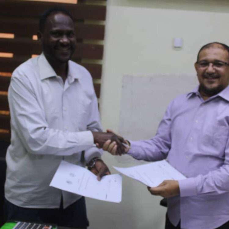 اتفاقية تعاون مشترك بين التأمين الصحي بنهر النيل والامدادات الطبية