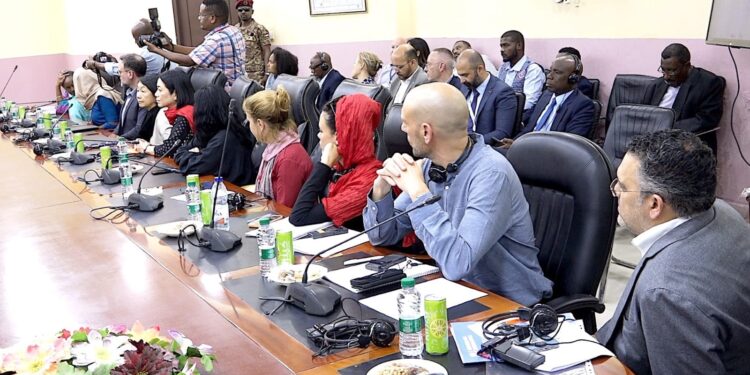 الحكومة السودانية تؤكد حرصها على إيصال المساعدات .. الحكومة تؤكد حرصها على إيصال المساعدات