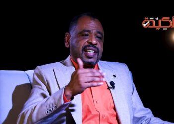 قيامة وطن 1: السودان يستيقظ على صوت المقذوفات وماذا قالوا عن الذي أشعل الحرب؟