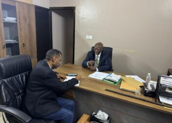 وزير الحكم الاتحادي ل(الاكيدة)  : مؤتمر الحكم مطلع العام وندفع  13 مليار للحكومات الولائية كل شهرين